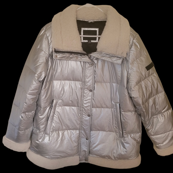 Water Resistant Puffer Jacket with Faux Shearling Trim sz XL - Picture 4 of 4